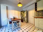 Apartament cu terasă– 1 min Metrou Piața Romană | 95 mp