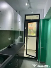 Dristor metrou etaj 3 decomandat