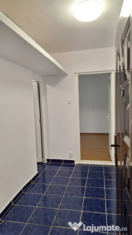 Apartament 2 camere, 40 mp, parter, Medgidia, central