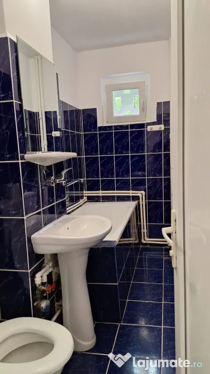 Apartament 2 camere, 40 mp, parter, Medgidia, central