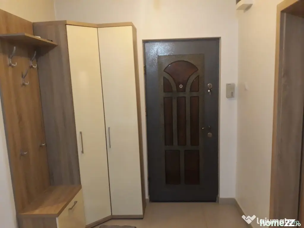 Inchiriez apartament 2 camere decomandate Ciresica - Sibiu (Sibiu)