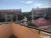 De vanzare apartament 3 camere , 77 mp , 2 bai , 2 balcoane