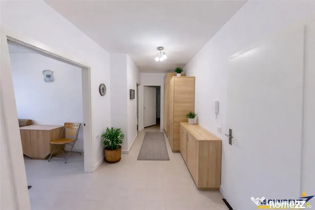 Apartament 2 camere,decomandat, mobilat,utilat,Avantgarden,B - Brasov (Brasov)