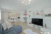 De vânzare apartament cu 2 camere, Prima Ioșia - Str. O...