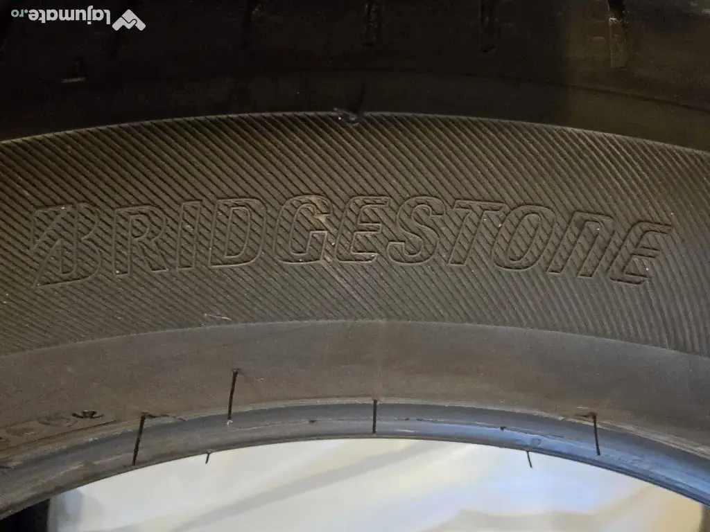 4 Anvelope Bridgestone de vara 215/60 R17 96H absolut noi