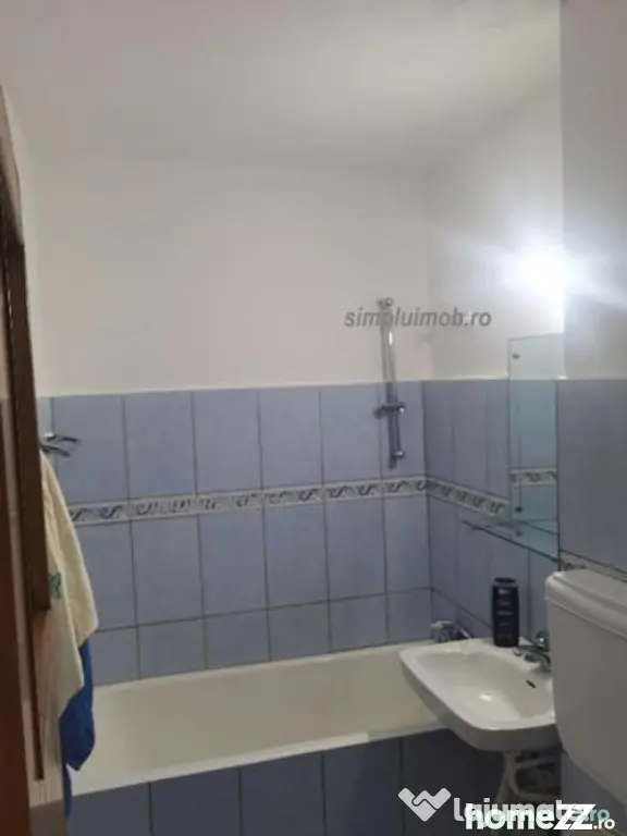 Garsonieră Aparatorii Patriei Etaj Intermediar - Bucuresti (Bucuresti-Ilfov)