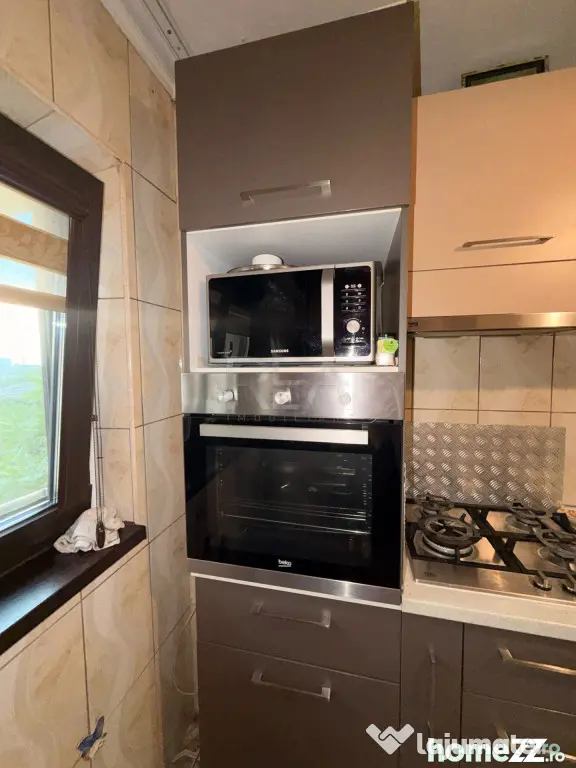 4 camere, 7/10, 80mp, bloc 1982- Piata Crangasi - Bucuresti (Bucuresti-Ilfov)