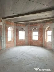 Proprietate 170 mp la roșu, 5 dormitoare – teren 680 mp ? 