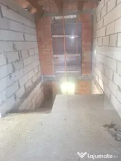 Proprietate 170 mp la roșu, 5 dormitoare – teren 680 mp ? 