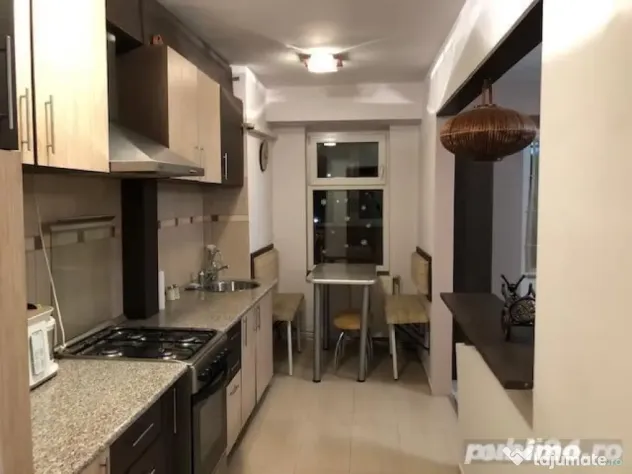 2 camere de inchiriat Sala Palatului - Bucuresti (Bucuresti-Ilfov)