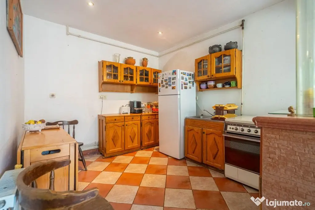 Casa 4 camere - Vlaicu - 126 mp utili - COMISION 0% - Arad (Arad)