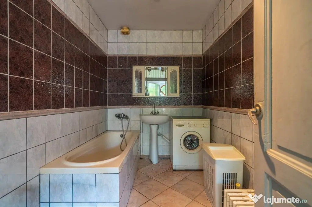 Casa 4 camere - Vlaicu - 126 mp utili - COMISION 0% - Arad (Arad)