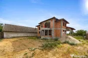 Vilă cu 5 camere de vânzare - Semlac