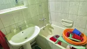 Vand apartament 2 camere Deva, Pescarilor (Kogalniceanu), decomandat