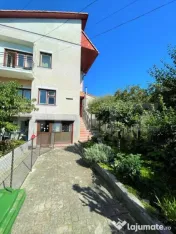 Casa individuala 120 mp, 4 camere, 2 bai, zona UMF 