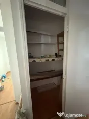 De inchiriat apartament cu 2 camere nemobilat, I. C. Frimu, etaj 3, 300 Eur