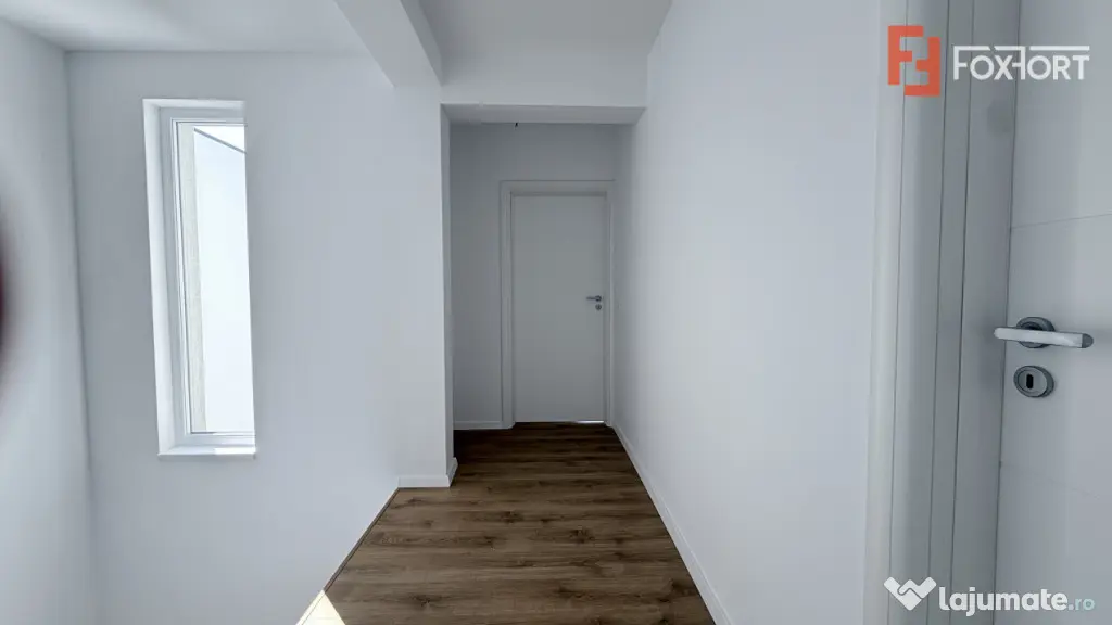 Comision % Duplex de vanzare 5 camere, cu toate utilitatile - Mosnita Noua (Timis)