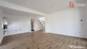 Comision % Duplex de vanzare 5 camere, cu toate utilitatile 