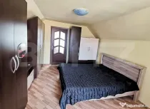 Casa cu 4 camere si curte cu 2 locuri de parcare, zona Iris