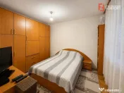 Apartament cu 3 camere de vanzare in zona Circumvalatiunii