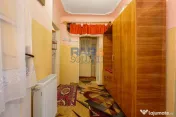 Casă în Roman, din cărămidă 