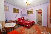 Casă în Roman, din cărămidă 