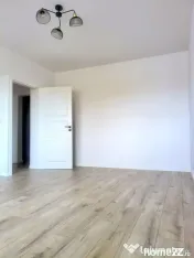 De vanzare apartament cu 2 camere, port, parter, 75.000 euro 