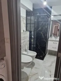 Vand apartament la cheie full