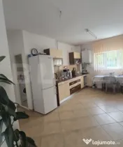 Casa tip Duplex in Santana! De inchiriat! 