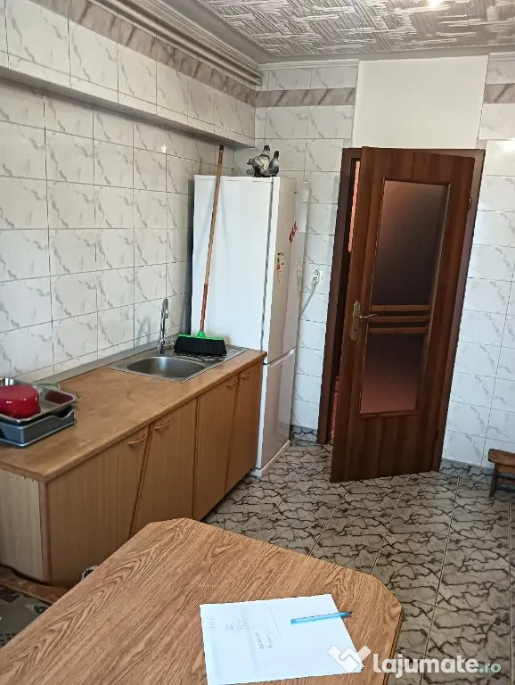 Imobiliare Apartament 2 camere confort 1 Basarabia