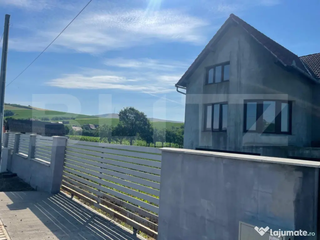 Casa cu etaj 5 camere - Boldut (Cluj)