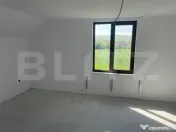 Casa cu etaj 5 camere 