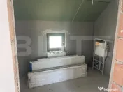 Casa cu etaj 5 camere 