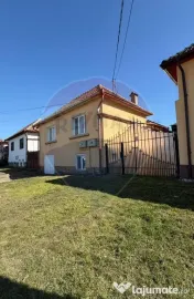 Casă de vânzare in Axente Sever, nr. 557 jud. Sibiu, 4 camere