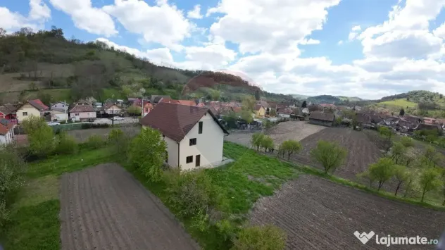 Casă nouă în Moșna – priveliște superbă spre biserica fortificată - Mosna (Sibiu)
