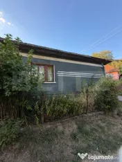 Casă de vânzare cu teren-ideală pentru o familie într-o 