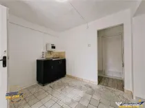 Spatiu comercial, cu potential investitional servicii, Ciu
