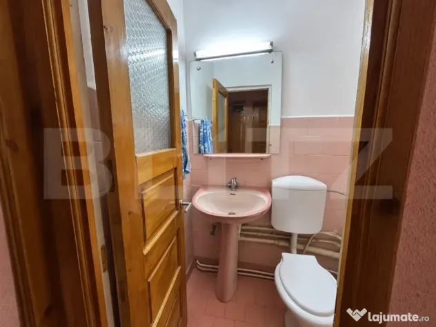 Apartament 3 camere, 80 mp, 2 balcoane, zona Centrala - Alba Iulia (Alba)
