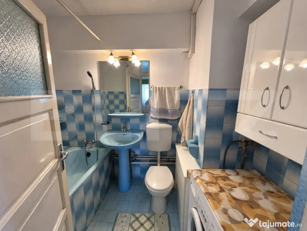 Apartament 3 camere, 80 mp, 2 balcoane, zona Centrala - Alba Iulia (Alba)
