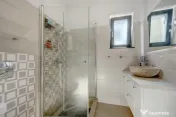 Parter de vilă, 4 camere și grădină 245mp, Parcul Mogoș 