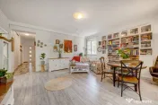 Parter de vilă, 4 camere și grădină 245mp, Parcul Mogoș 