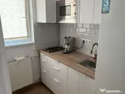 Iancului decomandat etaj 10 din 11 