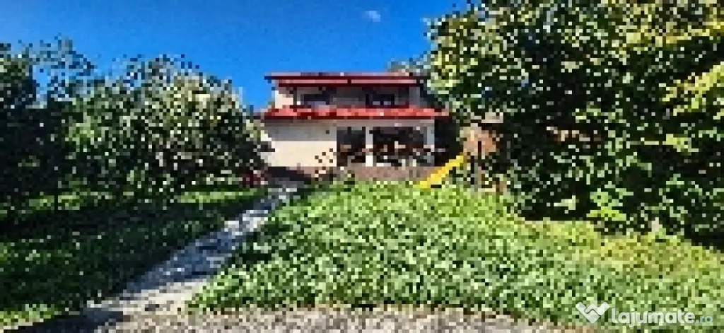PROPRIETAR- Vila Breaza, 200 mp utili, 850 mp teren - Breaza De Jos (Prahova)