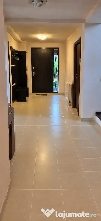 PROPRIETAR- Vila Breaza, 200 mp utili, 850 mp teren - Breaza De Jos (Prahova)