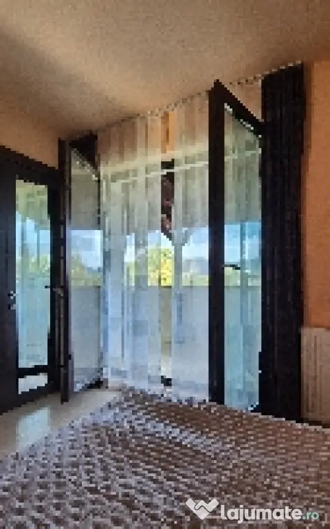 PROPRIETAR- Vila Breaza, 200 mp utili, 850 mp teren - Breaza De Jos (Prahova)