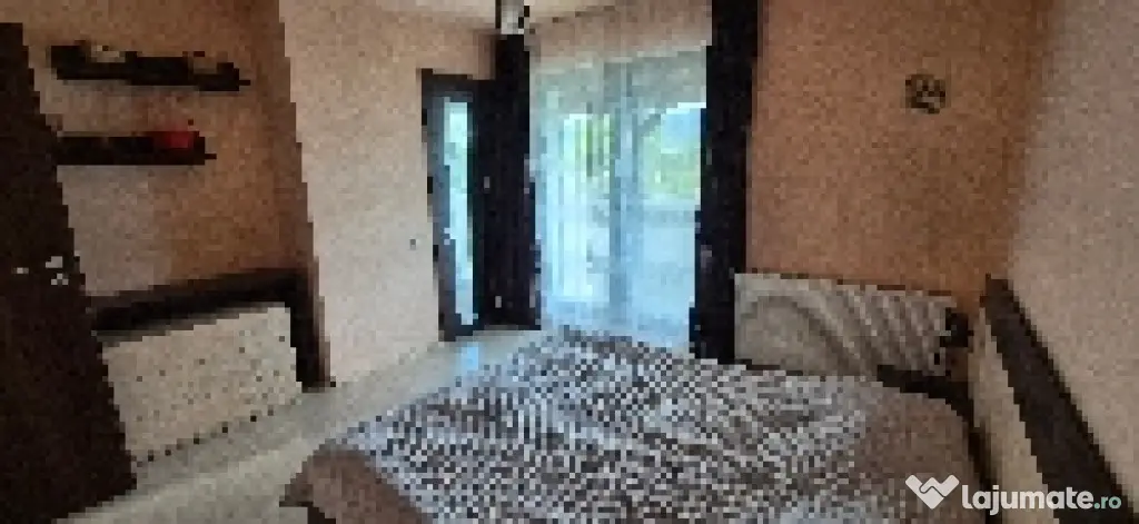 PROPRIETAR- Vila Breaza, 200 mp utili, 850 mp teren - Breaza De Jos (Prahova)
