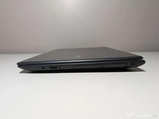 Acer Aspire E5-575 | i3 7th Gen 256GB SSD | FHD Backlit Win 11 DVD