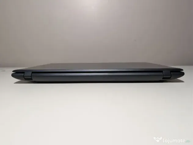 Acer Aspire E5-575 | i3 7th Gen 256GB SSD | FHD Backlit Win 11 DVD