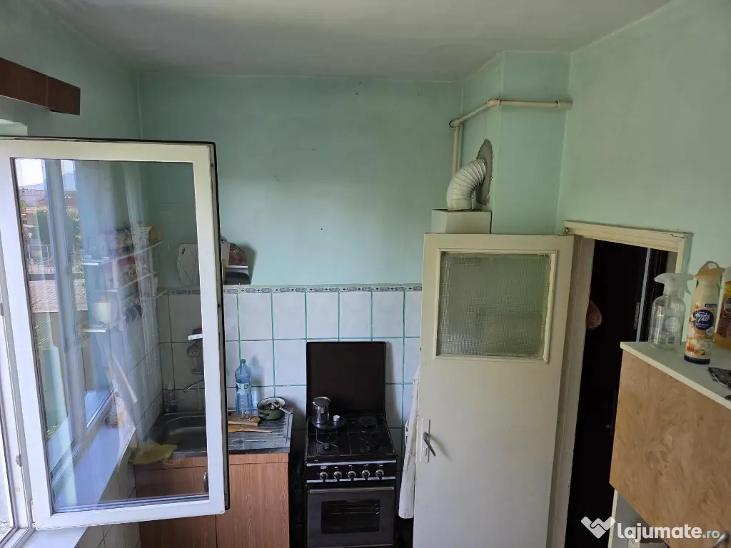 Apartament de 2 camere zona TRACTORUL,str Oltet - Brasov (Brasov)
