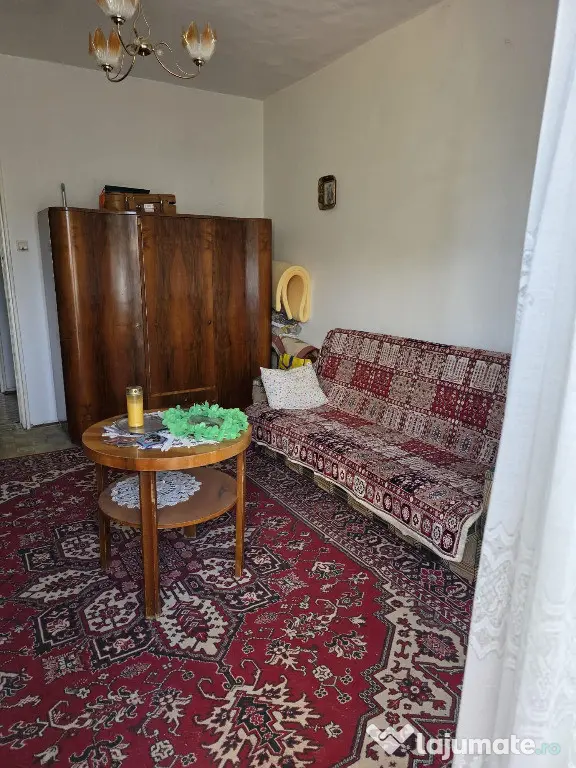 Apartament de 2 camere zona TRACTORUL,str Oltet - Brasov (Brasov)